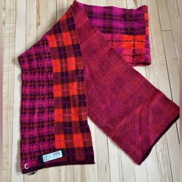 NWT Circus by Sam Edelman Chili Red Buffalo plaid patchwork scarf - Picture 1 of 4